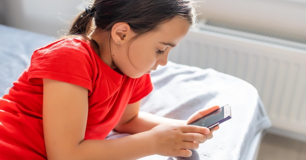 Here we discuss how to control Mobile and Television usage of child and minimize screen time